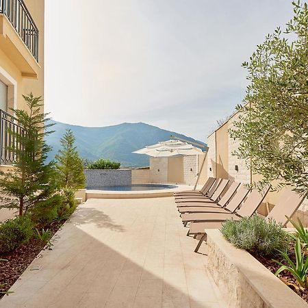 2Montenegro Limeta Apartments With Pool Kotor Ngoại thất bức ảnh