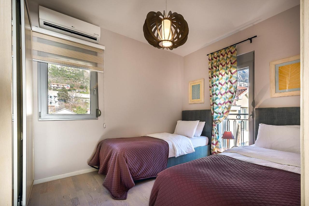 2Montenegro Limeta Apartments With Pool Kotor Ngoại thất bức ảnh