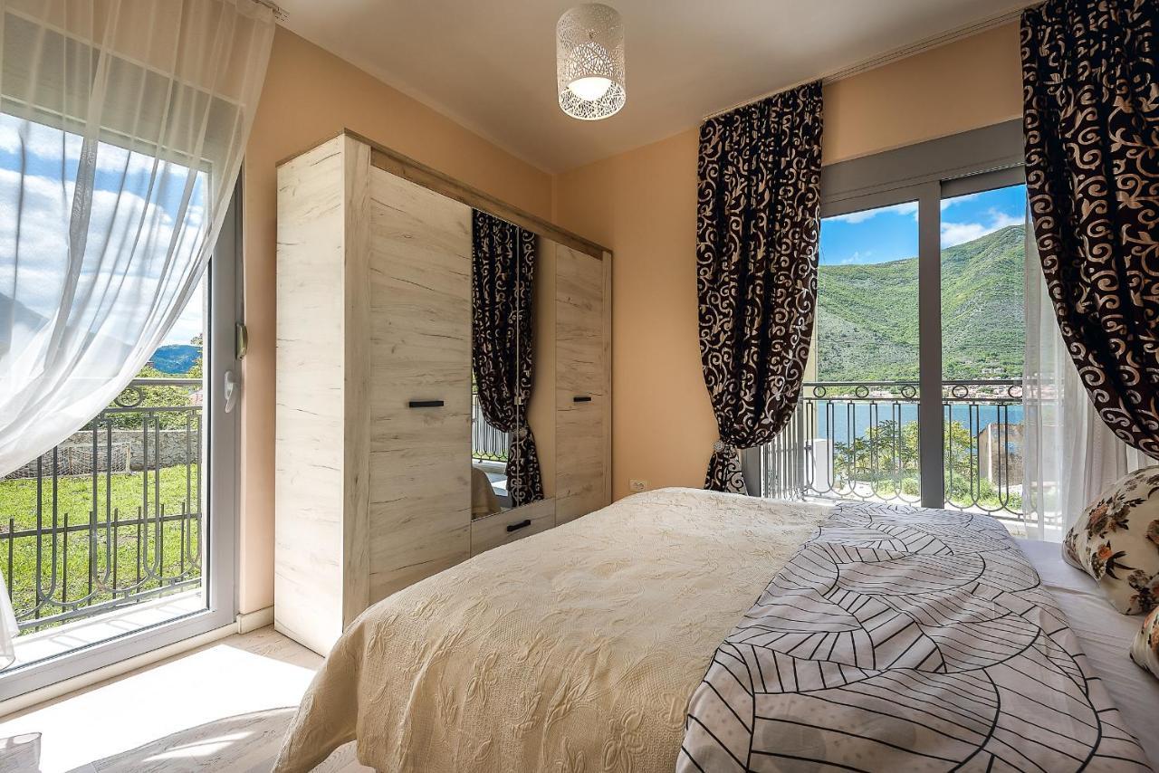 2Montenegro Limeta Apartments With Pool Kotor Ngoại thất bức ảnh
