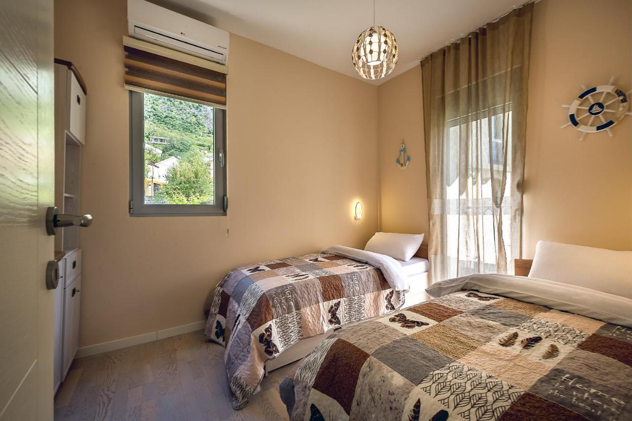 2Montenegro Limeta Apartments With Pool Kotor Ngoại thất bức ảnh