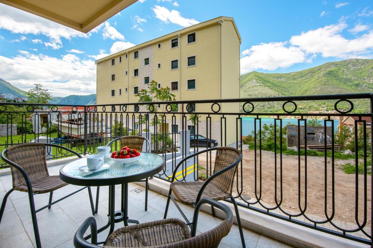 2Montenegro Limeta Apartments With Pool Kotor Ngoại thất bức ảnh
