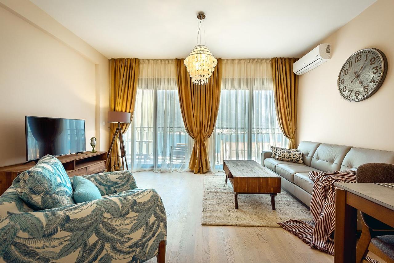 2Montenegro Limeta Apartments With Pool Kotor Ngoại thất bức ảnh