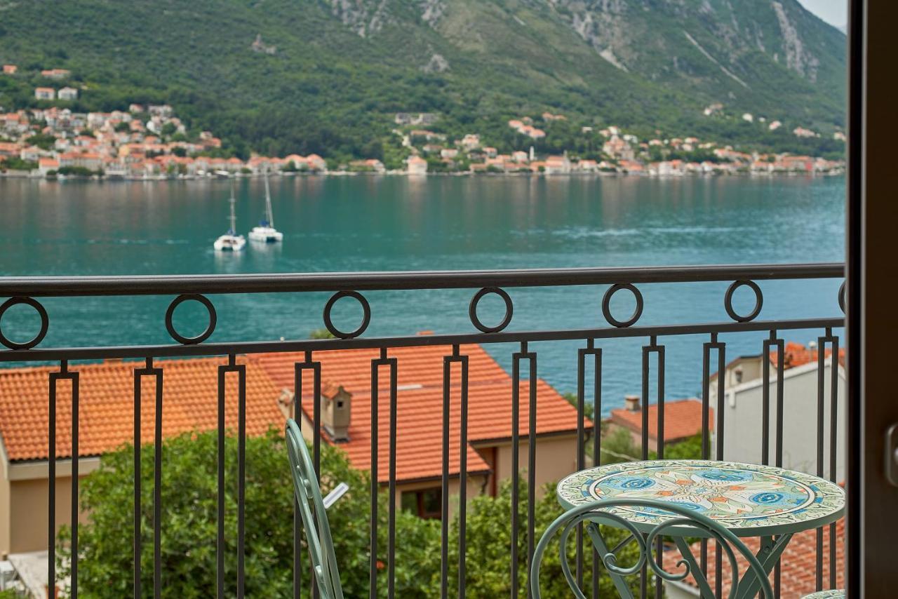 2Montenegro Limeta Apartments With Pool Kotor Ngoại thất bức ảnh